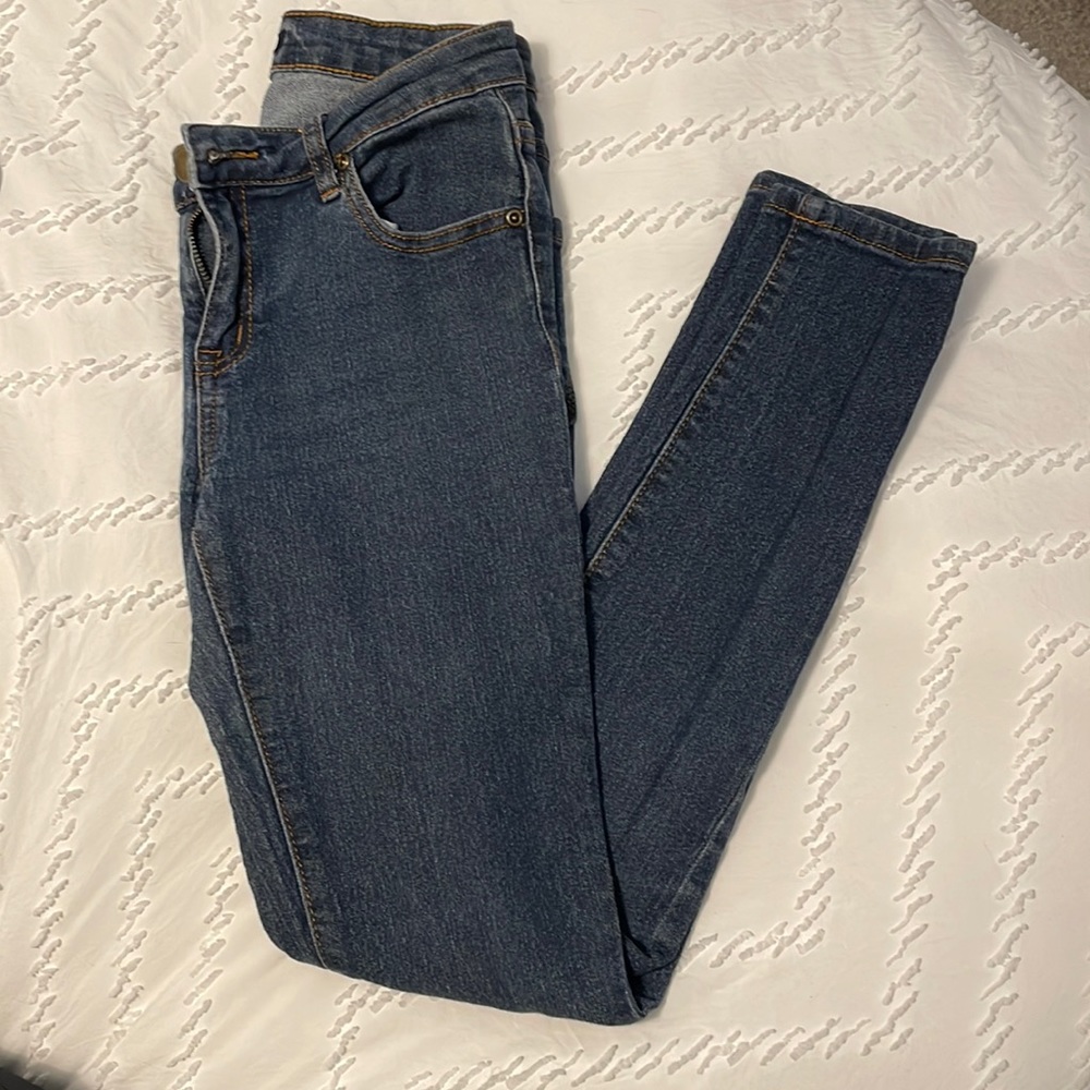 Forever 21 Dark Blue Jeans size 26